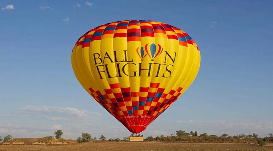 Exotic Sunrise with Balloon Flights From Abu Dhabi