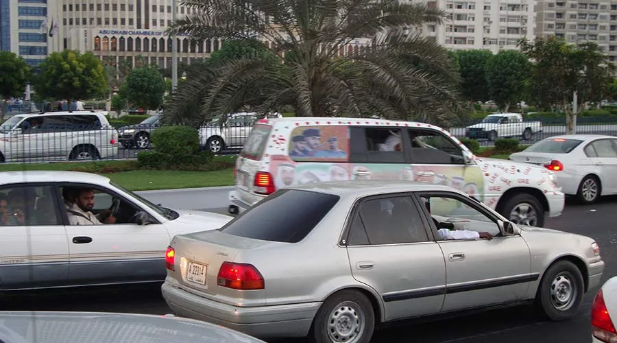 https://d1i3enf1i5tb1f.cloudfront.net/Tour-Images/false-5089/abu-dhabi-intercity-transfer.jpg