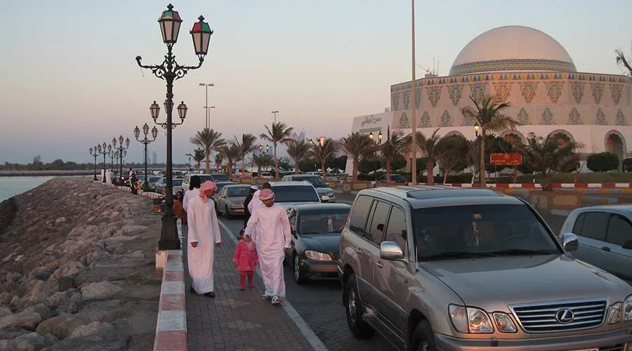 https://d1i3enf1i5tb1f.cloudfront.net/Tour-Images/false-5089/abu-dhabi-transfer.jpg
